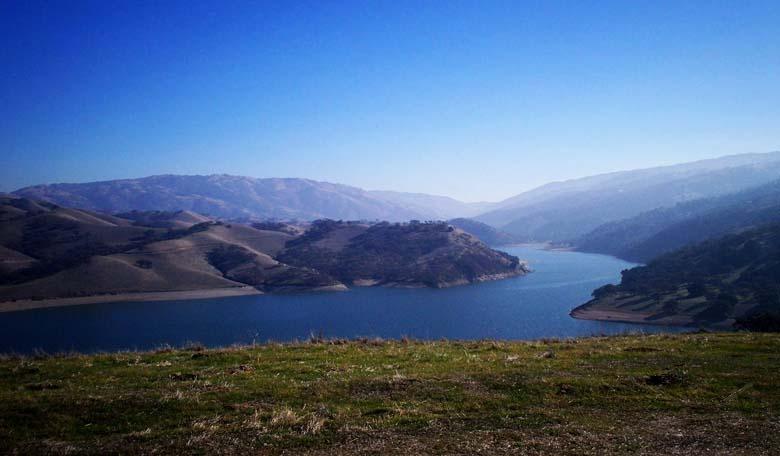 <span style='font-weight:bold;'></span><br />
    <span style='font-size:.8em;color:#9A4F03;'>Hiking trail view in opposite direction.</span>